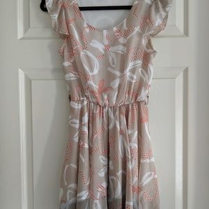 Cap sleeves chiffon mini dress